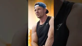Thumbnail: I Taught Maxx Chewning How To Model