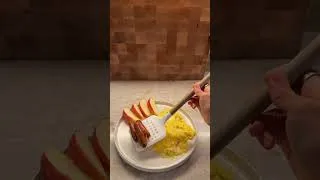 Thumbnail: Breakfast!