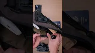 Thumbnail: Magnetic storage meets a loop surface—small pouch, seriously flexible setup.
