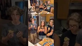 Thumbnail: It’s “good gooey”! Pizza Cupcakes! #tarathefoodie #livecooking #livestream #pizza