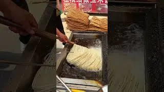 Thumbnail: A traditional snack from northern China—"Sanzi" #streetfood #chinafood