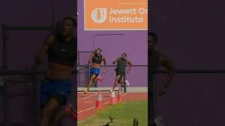 Thumbnail: Coleman is back to Training