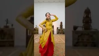 Thumbnail: #MTejeswiniNandamuri casually drops a dance video, and it's an absolute treat to watch 🤩#shorts #yt