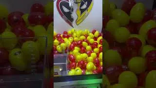 Thumbnail: Deadpool & Wolverine Claw Machine Fail