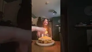 Thumbnail: Happy 15th birthday Harper! 🎈