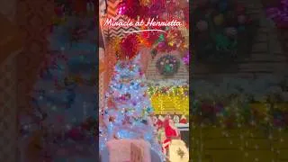 Thumbnail: Must See Christmas Bar | Miracle at Henrietta | London U.K.