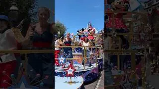 Thumbnail: Disney Celebrates America Cavalcade at Disneyland