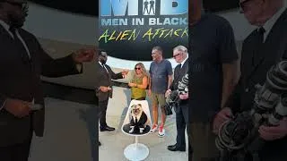 Thumbnail: Frank! From Men in Black! #shorts