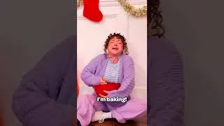 Thumbnail: I'M BAKING! | Ellie Sparkles Show : Shorts