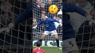 Thumbnail: Ferdinand the GOALKEEPER?! 😮🧤
