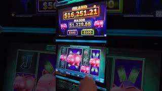 Thumbnail: Slot Machine Play