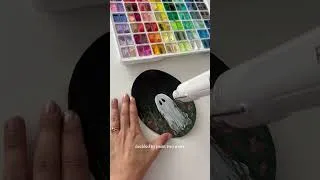 Thumbnail: Easy Ghost Paintings 👻🎨 #halloweendecor #halloweendiy