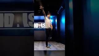 Thumbnail: Badan Pe Sitare - Lyrical Choreography by Avinash Rangwani is LIVE 🕊️🤍 #Shorts #Dance