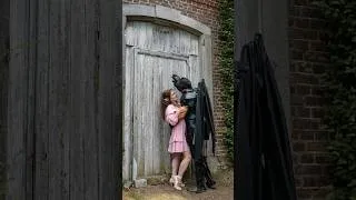 Thumbnail: Elain and Azriel cosplay, Hex Castle, August 15 2026