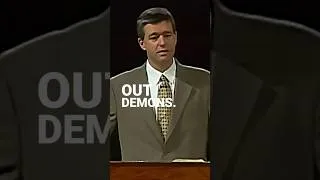 Thumbnail: Teach us to PRAY | Paul Washer #shorts