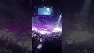 Thumbnail: Luke Combs "Fast Car" Live