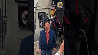 Thumbnail: Royal Guard SHOUTS At Tourists Who Crossed The Line #royalguards #kingsguard #shorts