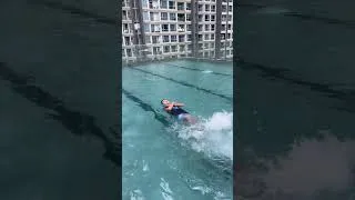Thumbnail: Tập bơi ngửa với phao ống #swimming #thichboiloi #huongdanboi #swim