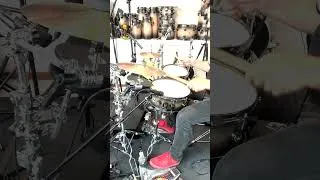 Thumbnail: Thomas Lang playing a Meinl Percussion Set Kick Drum Herta Groove