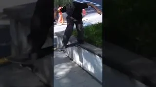 Thumbnail: Check the raw clips from Labros Seoul’s “SQUEEZE” now playing at skateboarding.com 🇰🇷🌐