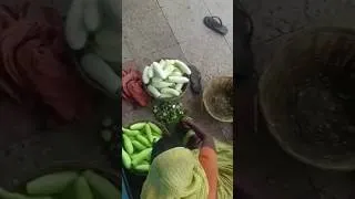 Thumbnail: रेलवे स्टेशन पर खीरा खाने से पहले ये वीडियो जरूर देखले ।#katiharjunction #indianrailways #scam
