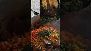 Thumbnail: Cooking a bess pelau !