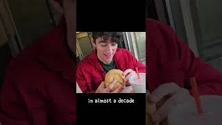 Thumbnail: First time eating Burger King... let's chase the buzz... IM FREAKING TWEAKING