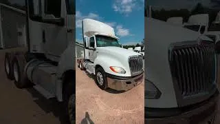 Thumbnail: 2018 INTERNATIONAL LT For Sale