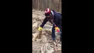 Thumbnail: Terri Clark Chops Wood