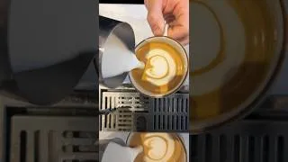 Thumbnail: First pour of the day #coffeelatteart #tuliplatteart #tulip #coffee #coffeelover #tulipart