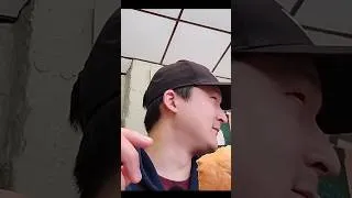 Thumbnail: Chicago Bully Picked the Wrong Guy #uaeats