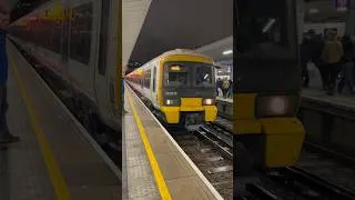 Thumbnail: Southeastern Class 465919/465913 departs London Bridge with Three Phase Motor #shorts