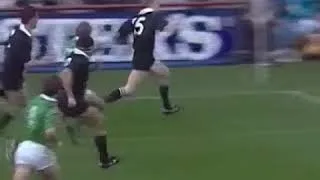 Thumbnail: John Gallagher try vs Ireland (1989)