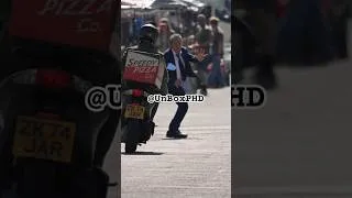 Thumbnail: Ben Stiller RUNNING AFTER a PIZZA DRIVER