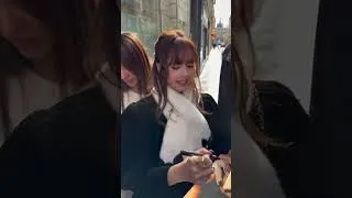 Thumbnail: Lisa # black #blackpink
