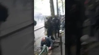 Thumbnail: French police knock gent over during May Day protest #Paris #1ermai