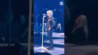 Thumbnail: Bon Jovi cuts Madison Square Garden concert short due to illness