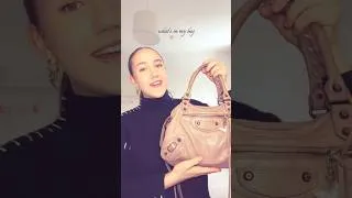 Thumbnail: what's in my balenciaga city bag ✨🪽 #whatsinmybag #citybag #balenciaga