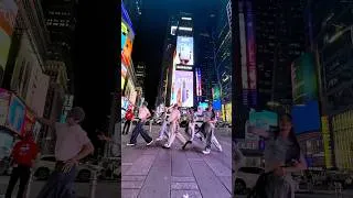 Thumbnail: Damn I really make it look easyyy🩵 #easy #lesserafim #kpop #danceinpublic #dance