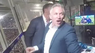 Thumbnail: Gary Lineker and Rio Ferdinand celebrating Lionel Messi's stunning free-kick against Liverpool!