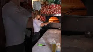 Thumbnail: Tip: 12 How to turn pizza in the oven