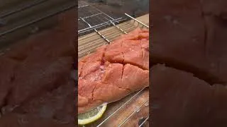 Thumbnail: Outdoor grilling salmon