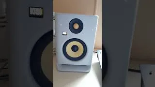 Thumbnail: KRK Rokit 5 G4 - Detailed Clear Sound