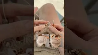 Thumbnail: Click👆👆to Watch Full Video! Comment “SIENNA” for PDF PATTERN for the shrug! # #continuouspatterns