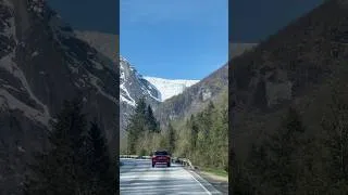 Thumbnail: Roadtripping in Norway is like this🙌🏼🇳🇴