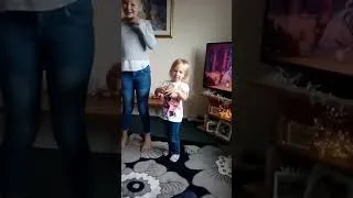 Thumbnail: R Kelly My Daughter Dancing Lol Funny