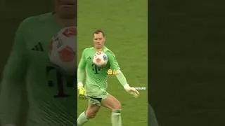 Thumbnail: Manuel Neuer Playing Outfield 🏃