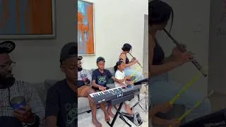 Thumbnail: Name that tune! It’s a family affair and we gave you an easy one this time. Erbody know this!