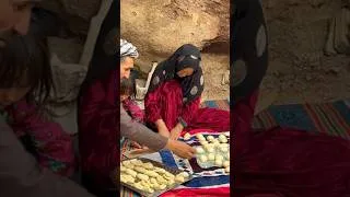 Thumbnail: Cooking Delicious Besaraq | Authentic Village Life in Afghanistan's Cave Regions | Village Life