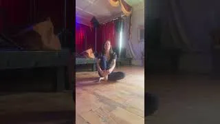 Thumbnail: Try this yoga flow 🫶✌️
